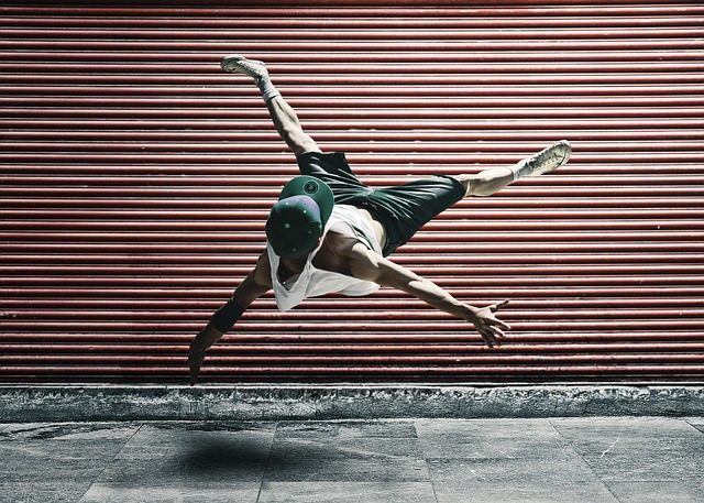 ブレイクダンスの技一覧まとめ 全60種類以上 Breakdance Site